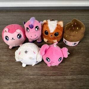 Squeezamals‎ Plush Keychain Set of 6